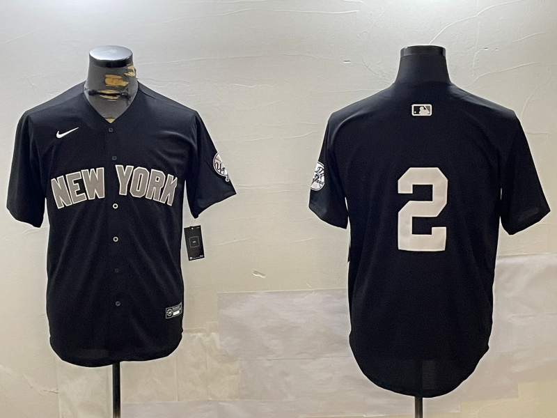 Men's New York Yankees Derek Jeter #2 Black Game Jersey1