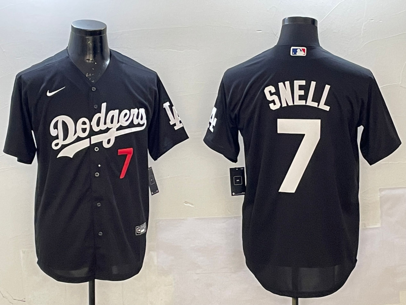 Men's Los Angeles Dodgers Blake Snell #7 Black Alternate Replica Player Jersey