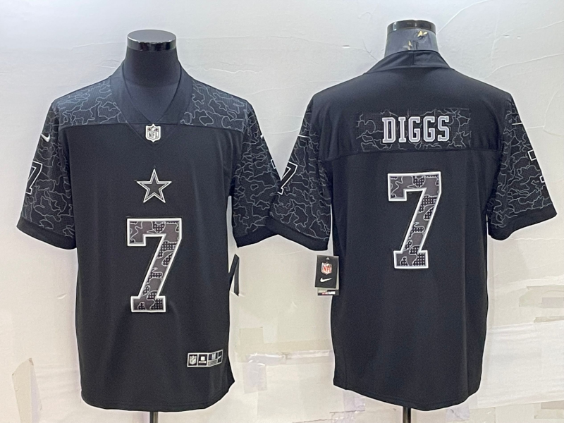 Men's Dallas Cowboys Trevon Diggs #7 Black RFLCTV Limited Jersey1
