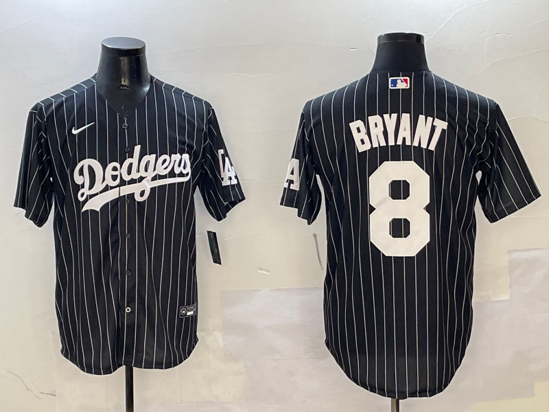 Men's Los Angeles Dodgers Kobe Bryant #8 Black Alternate Limited Player Jersey1