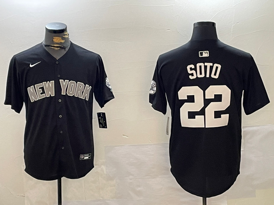 Men's New York Yankees Juan Soto #22 Black Game Jersey