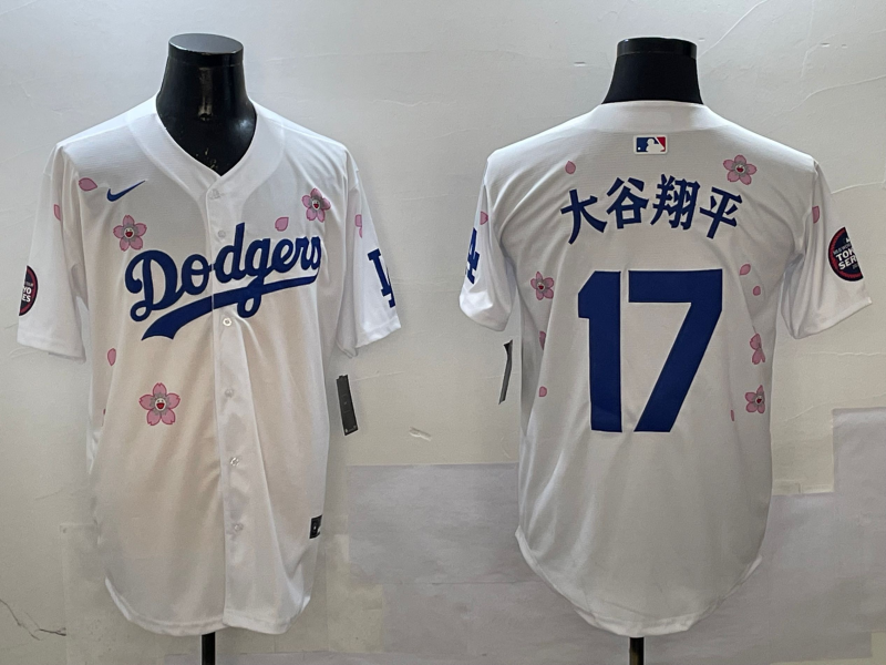 Men's Los Angeles Dodgers Shohei Ohtani White Alternate Replica Player Jersey1