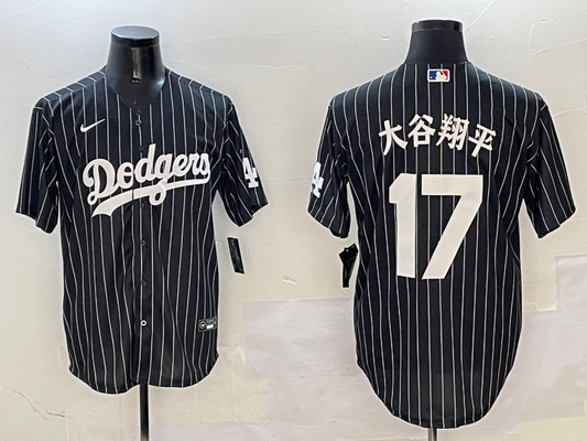 Men's Los Angeles Dodgers Shohei Ohtani Black Alternate Replica Player Jersey1