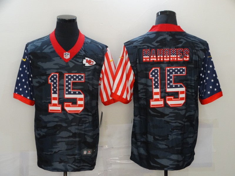 Men's Kansas City Chiefs Patrick Mahomes #15 Gray Camouflage Game Player Jersey1