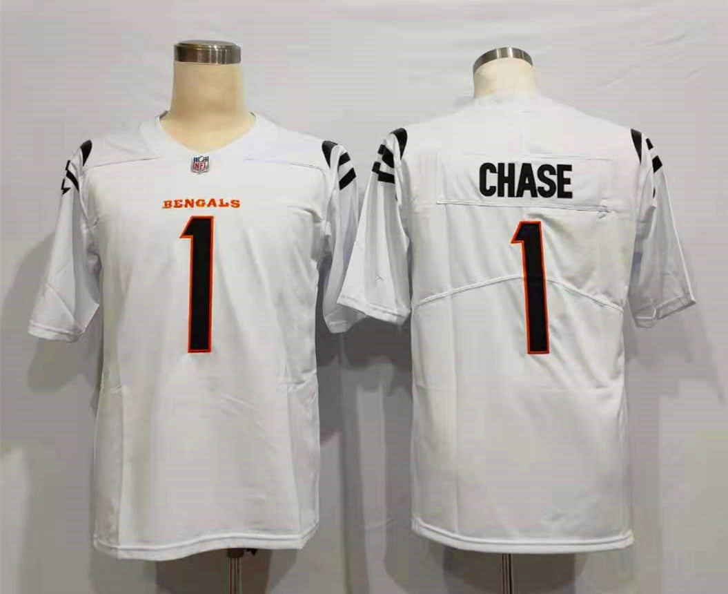 Men's Cincinnati Bengals Ja'Marr Chase #1 White Game Jersey2