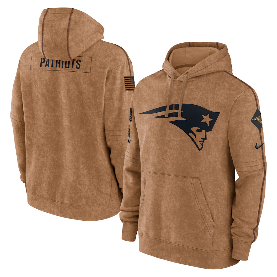 Men's New England Patriots Brown 2023 Salute To Service Club Pullover Hoodie1