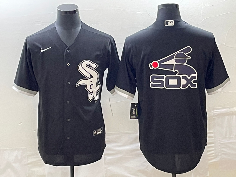 Men's Chicago White Sox Black Alternate Replica Player Jersey1
