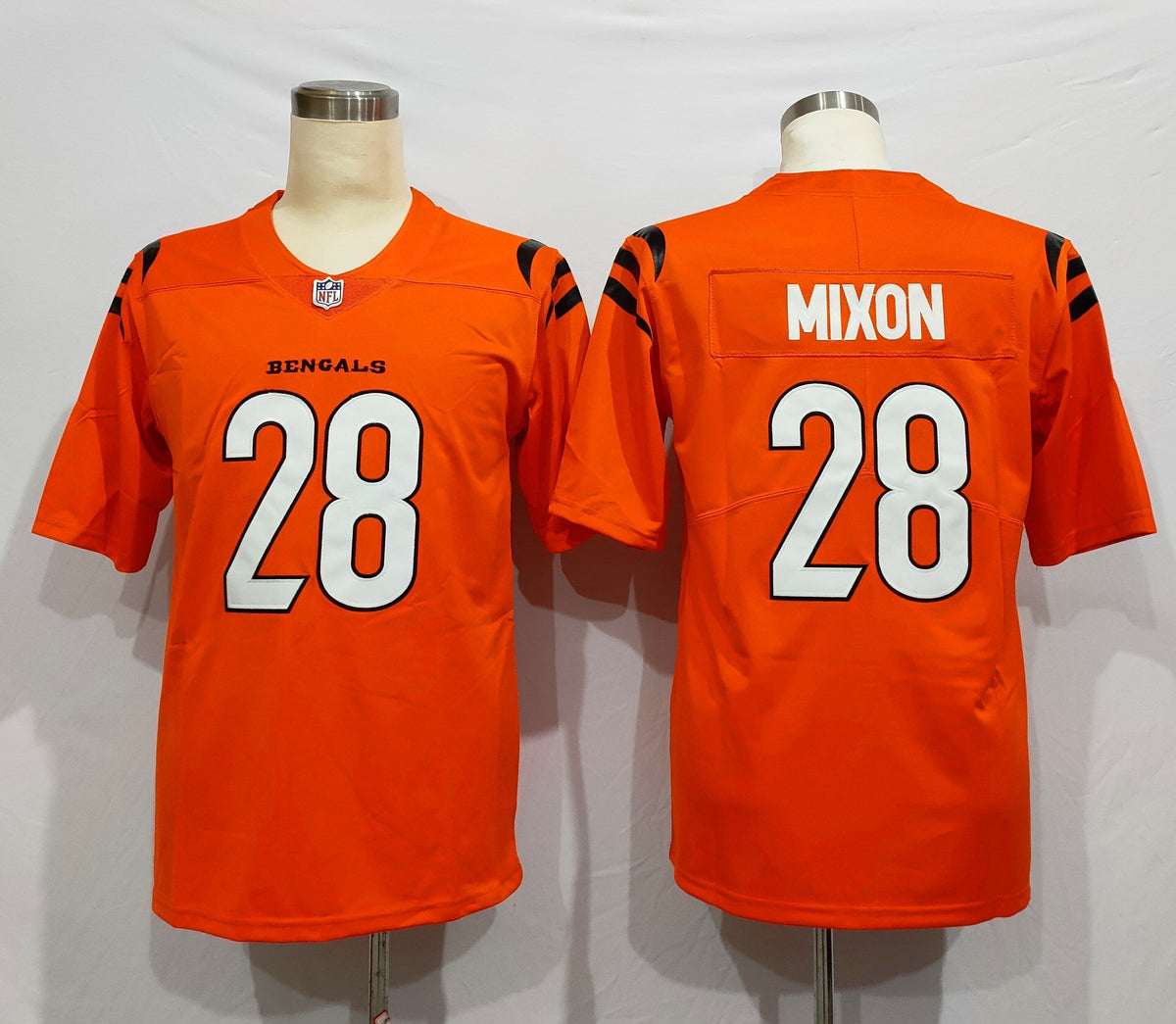 Men's Cincinnati Bengals Joe Mixon #28 Orange Alternate Game Jersey1