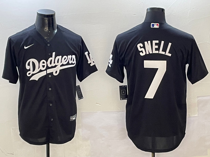 Men's Los Angeles Dodgers Blake Snell #7 Black Replica Player Jersey1